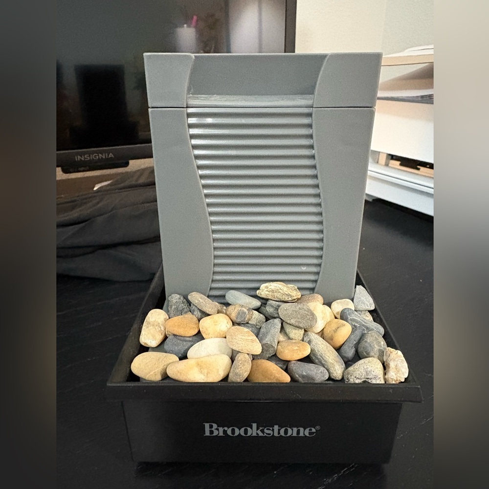 Brookstone Desktop Waterfall Fountain Rock Landscape LED Ornament Home Zen Decor